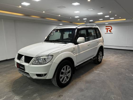 MITSUBISHI PAJERO TR4 2.0 4X4 16V 140CV FLEX 4P AUTOMÁTICO